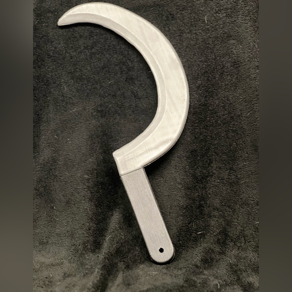 Prop sickle